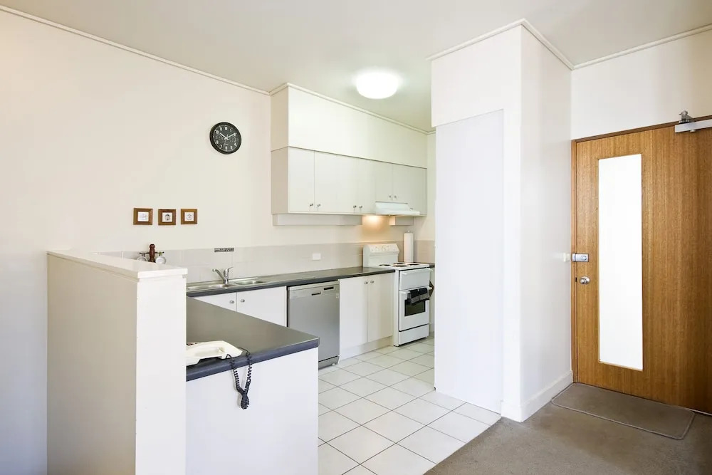 Lornebeach Apartments