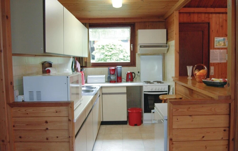 Stunning Home in Somme-leuze With 2 Bedrooms
