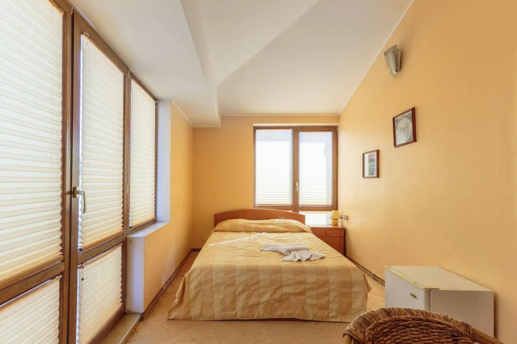 Apart & Rooms Fotinov