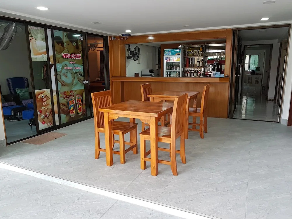 Welcome Inn Hotel Karon Beach