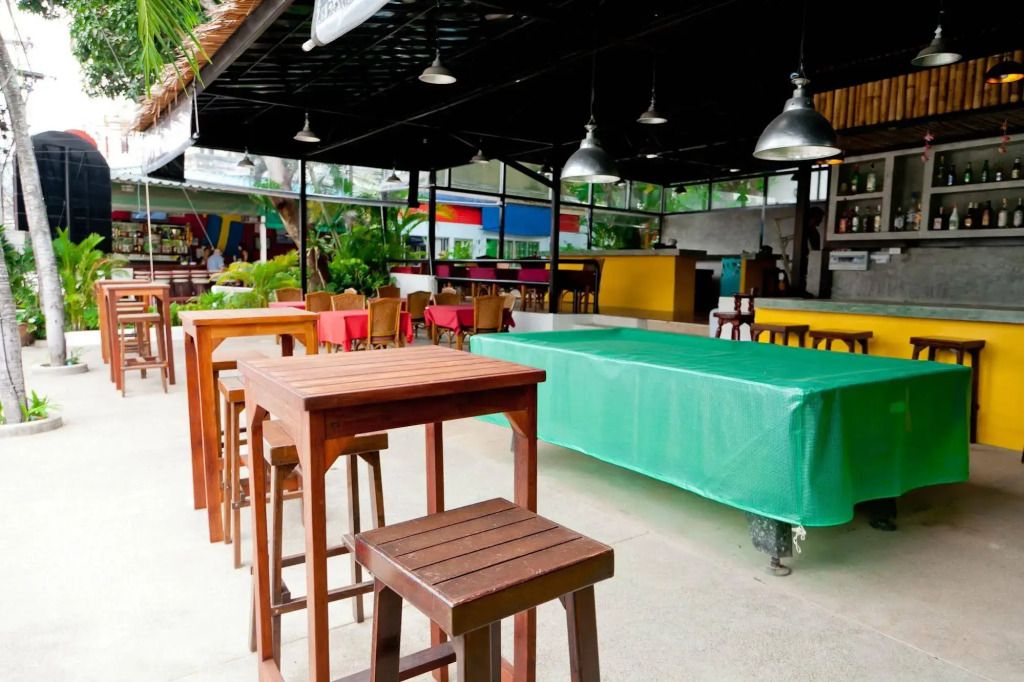 Full Moon Beach Resort