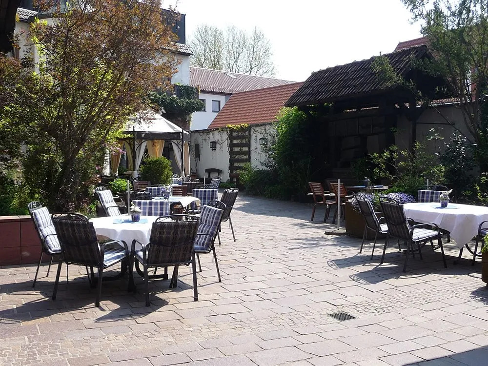 Hotel & Weinhaus Anker