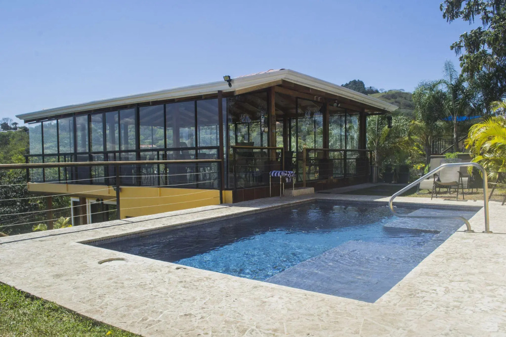 Barons Resort