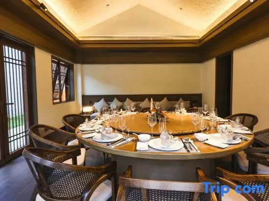 Chanyi Longxing Courtyard Hotel (Longxing Temple)