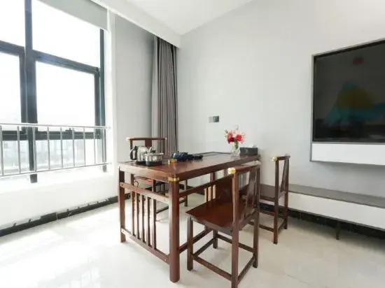 Hill Hotel (Weifang High-speed Railway North Station Branch)