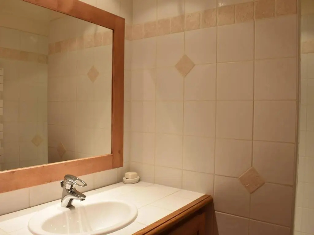 Appartement Méribel, 4 pièces, 8 personnes - FR-1-180-357