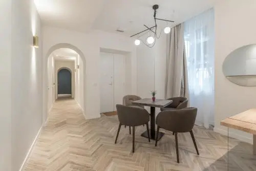 Florea Palace