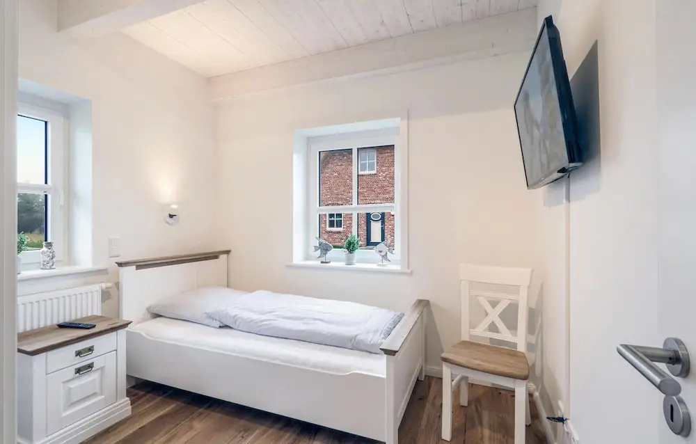 Amazing Home In Dagebüll With Sauna