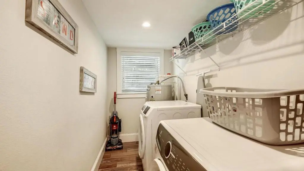 Canal Upper-Gorgeous 3 bed 3 bath near SK Village