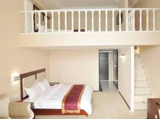 Dizhonghai Sunshine Hotel