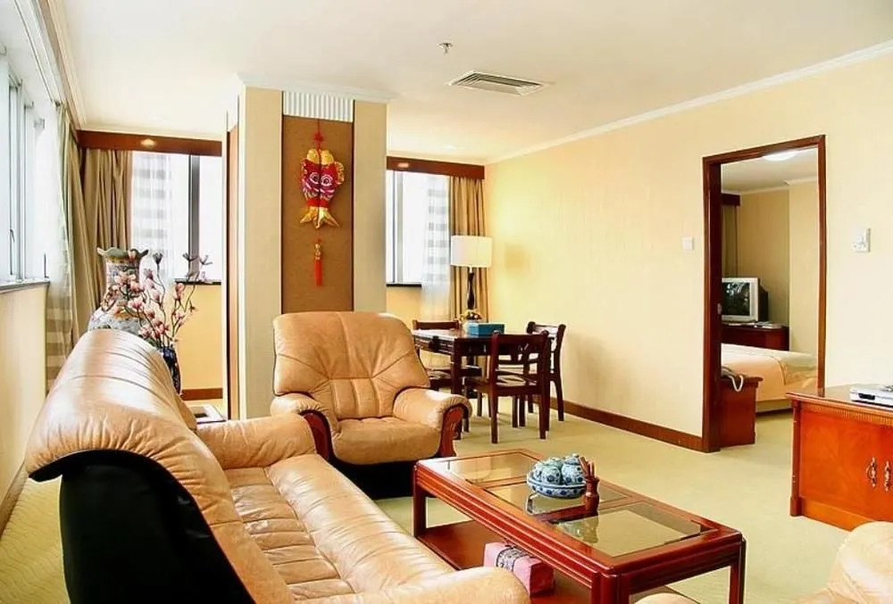 Overseas Chinese International Hotel Qingdao