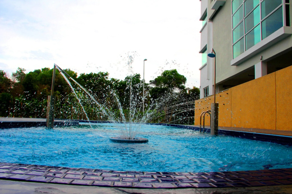 906 Premier Hotel