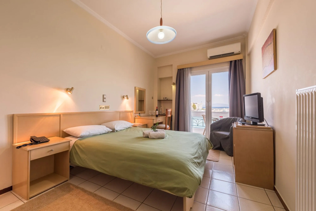 Lesvion Hotel