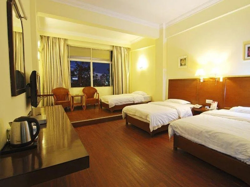 Xingyi Hotel