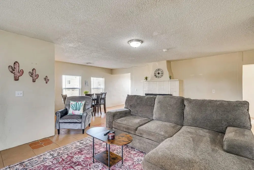 Bright Bisbee Home ~ 6 Mi to Downtown!
