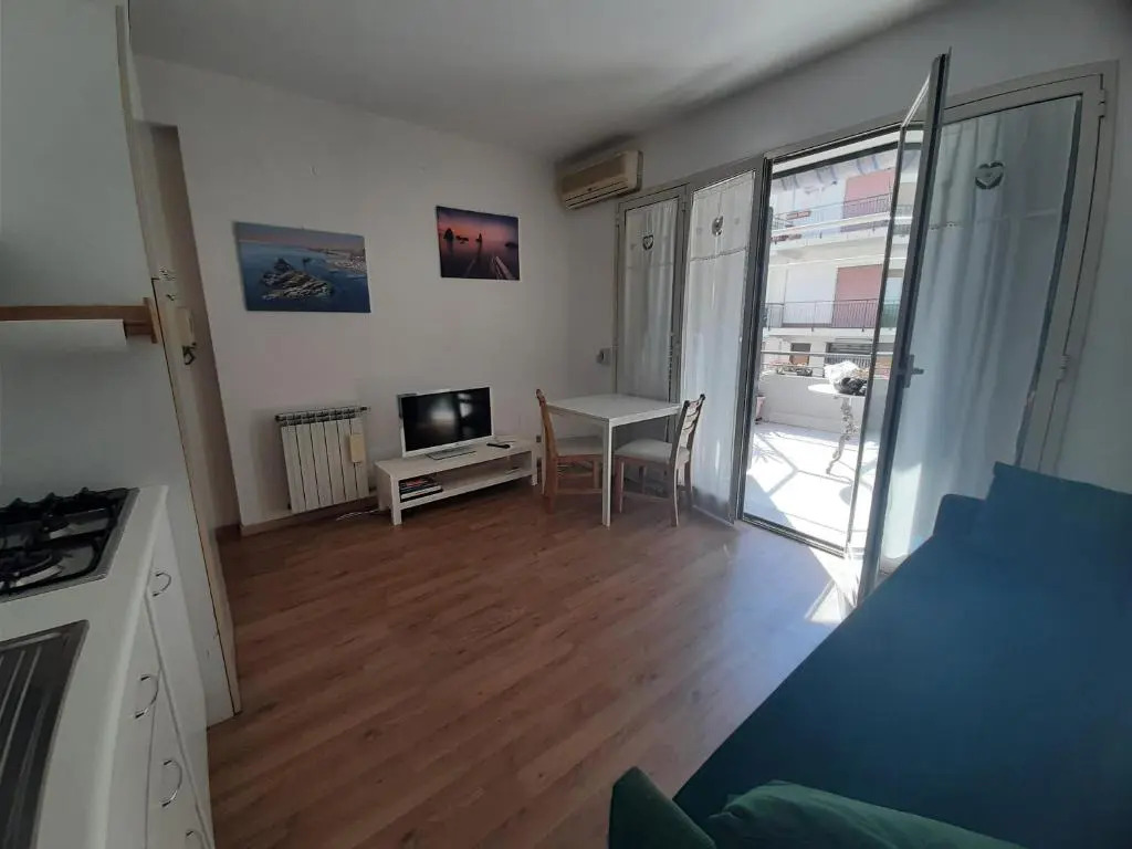 Casa Carolina, a 20 metri dal mare in pieno centro