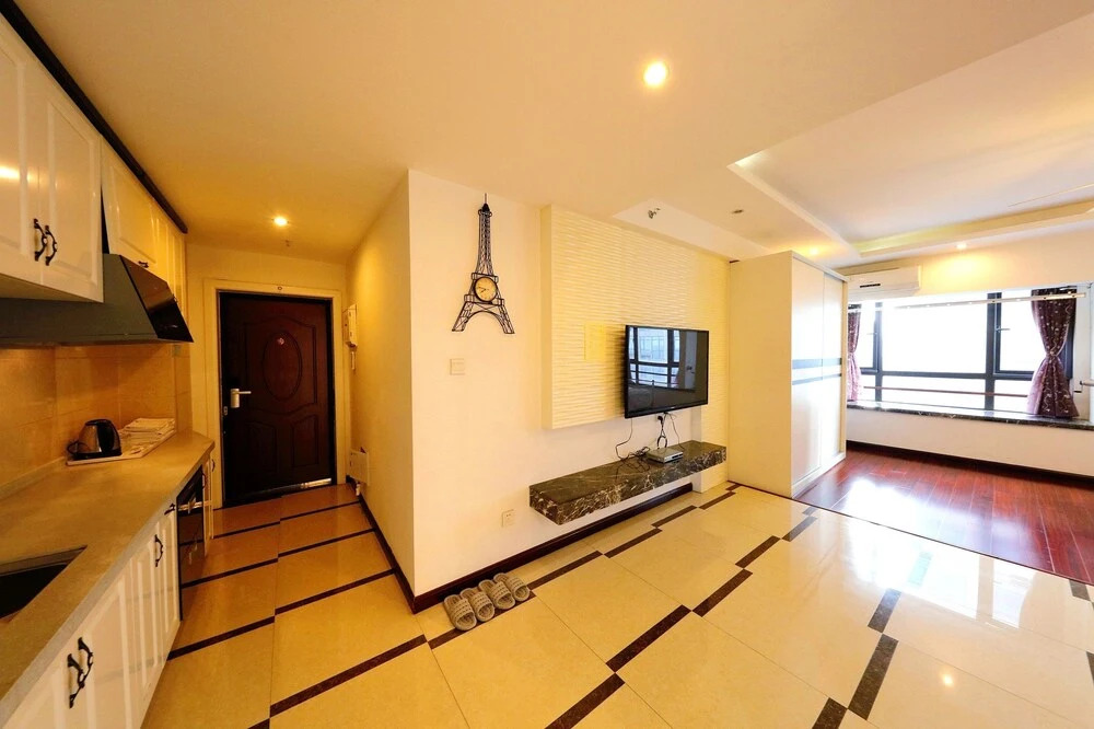 Nanchang Honggutan Baroque Apartment