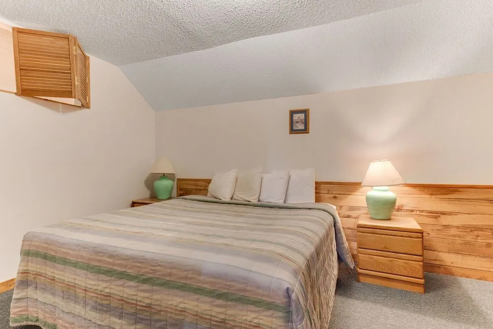 Dolores Mountain Inn