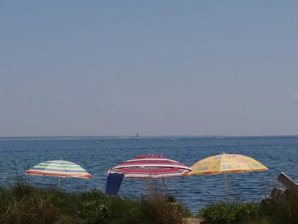 Breakwater Hotel