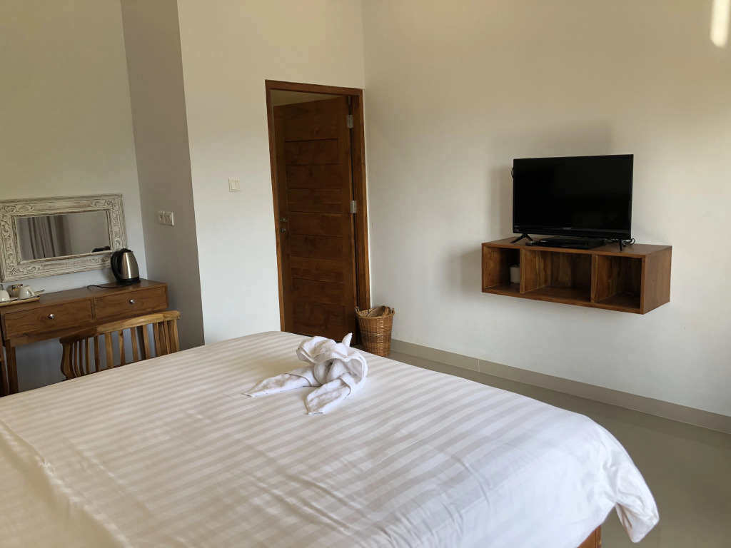 Dava Jaya Uluwatu RedPartner