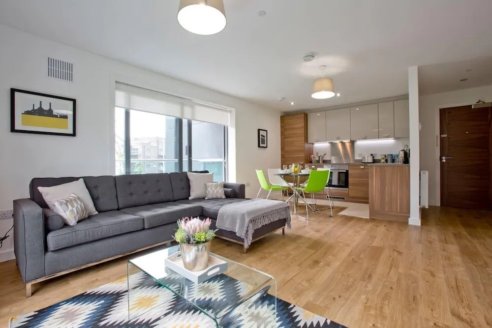 Luxury 1 Bed Apartment In Stoneywood, Aberdeen