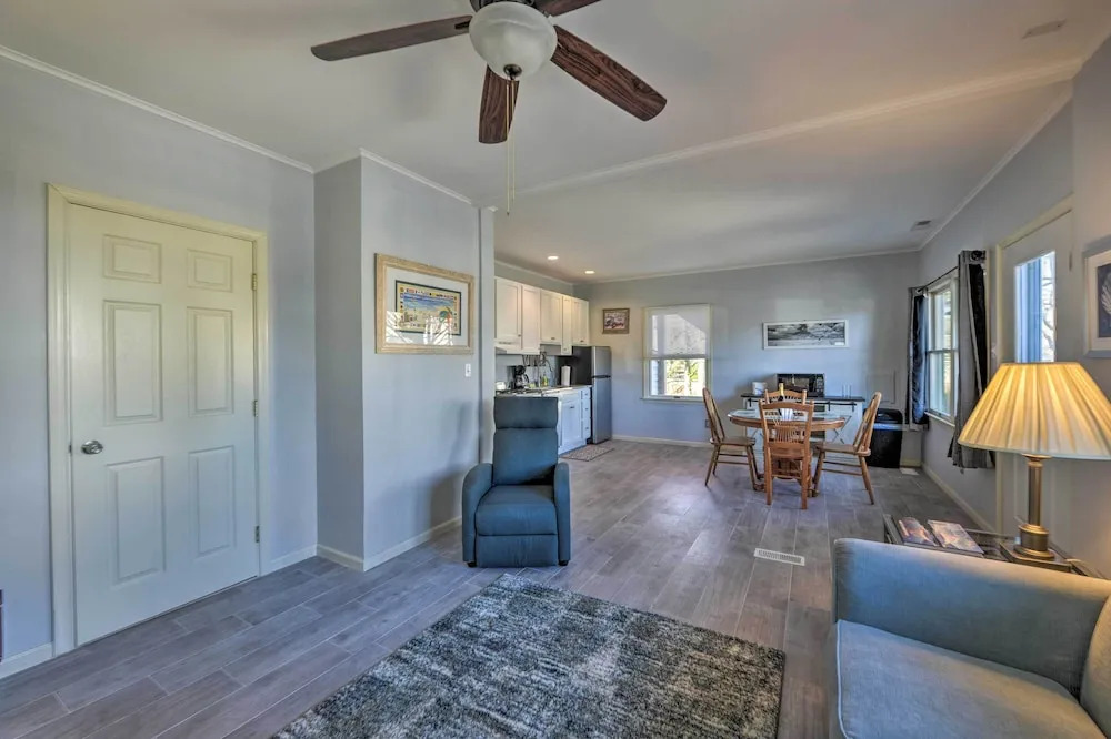 Serene West Cape May Getaway: Walk to Beach!