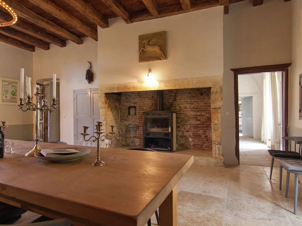 Country House in Cenevieres by River Lot