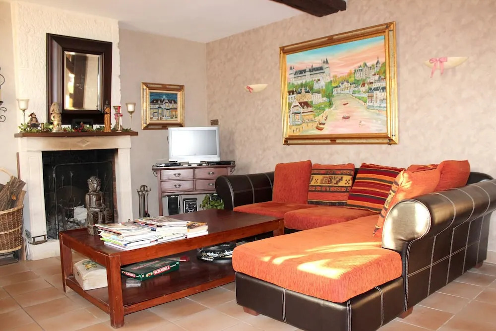 House With 5 Bedrooms in Croutoy, With Enclosed Garden and Wifi