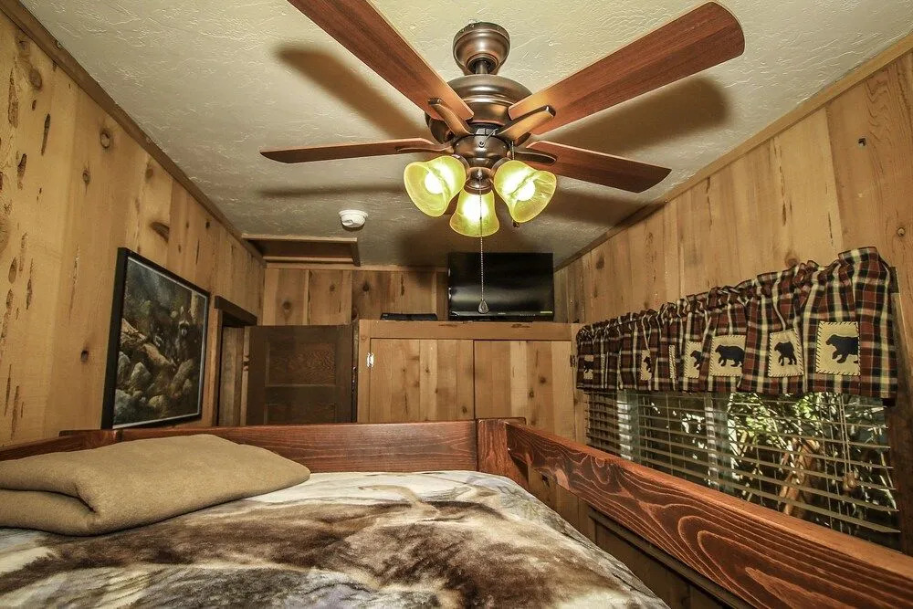 Our Mountain Hideaway - 2 Br home by RedAwning