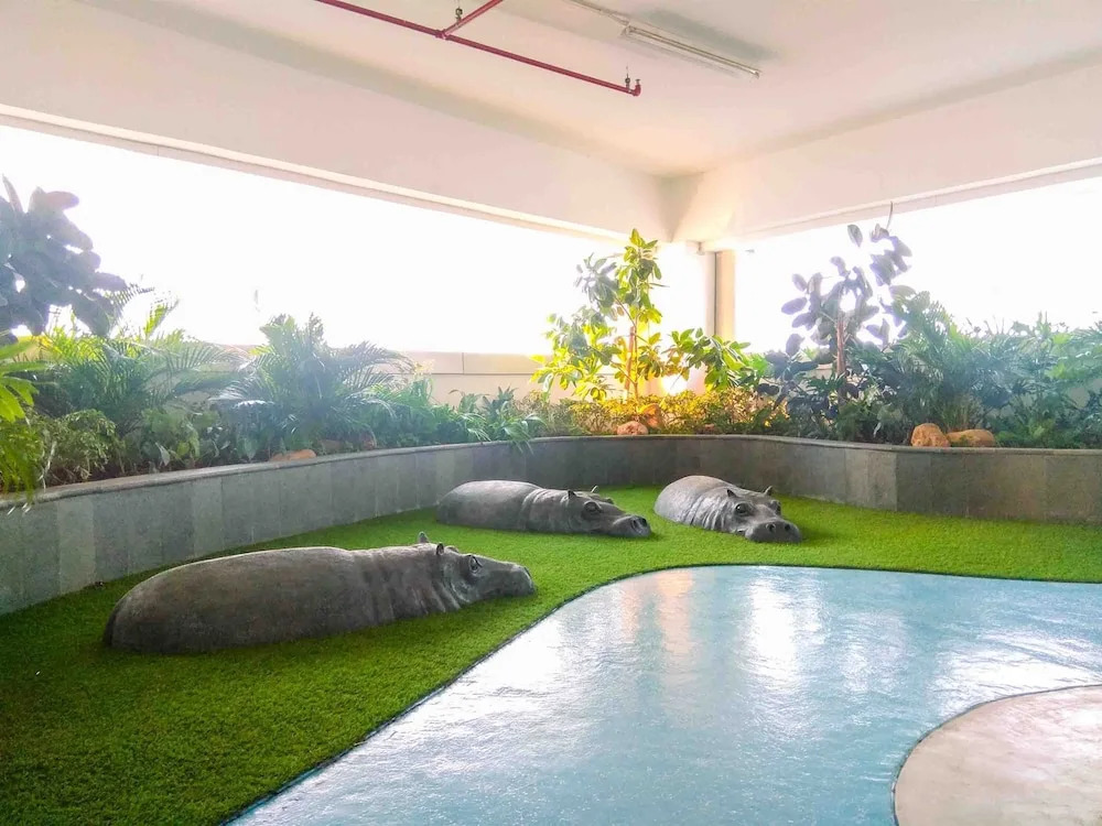 Scenic and Comfy Studio Grand Kamala Lagoon Apartment