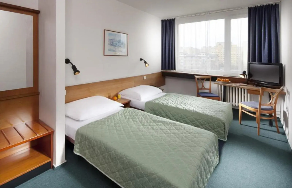 Hotel Fortuna West
