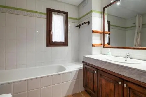 Apartamentos Tanau