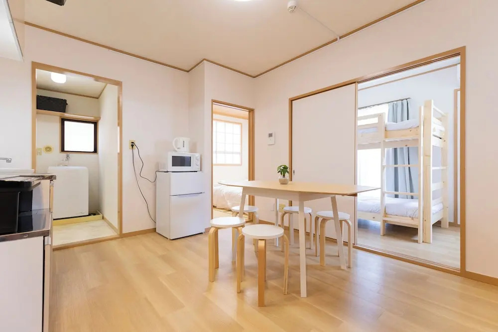 Tatekawa 333 Residence - 立川三三住宅- crib free