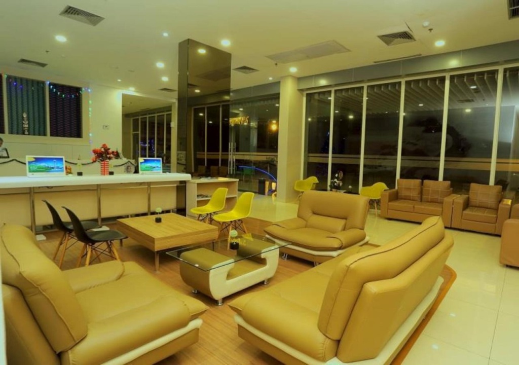 Roa Roa hotel Palu