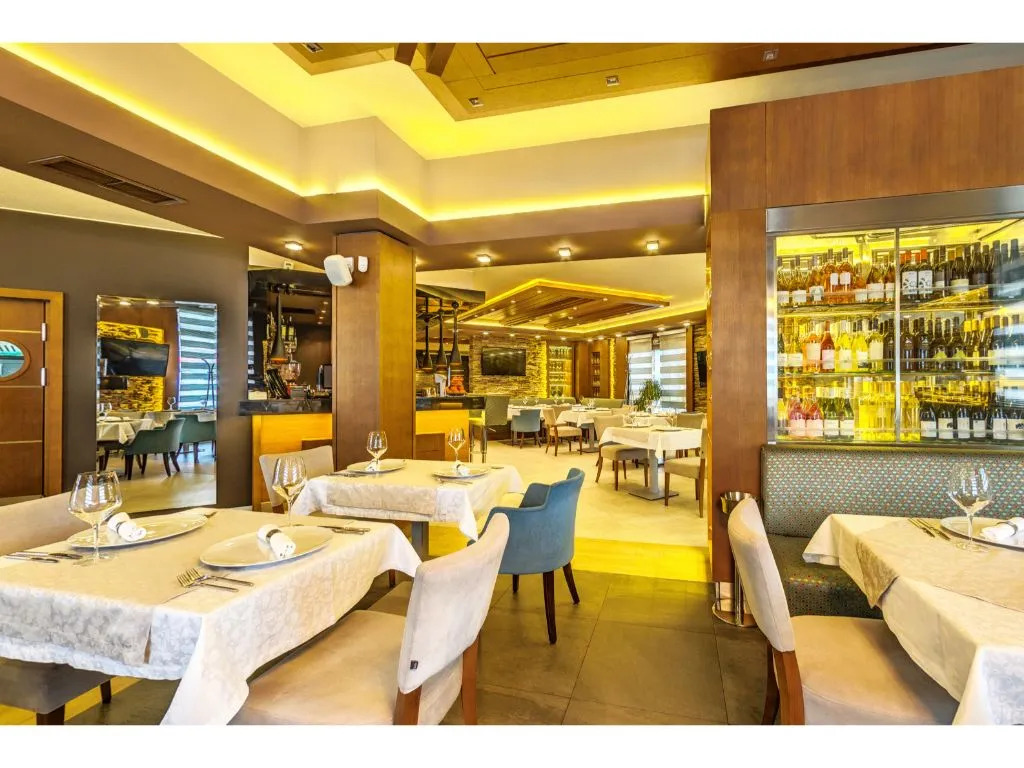 Amira Boutique Hotel
