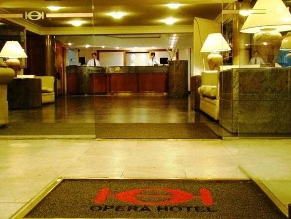 Opera Hotel