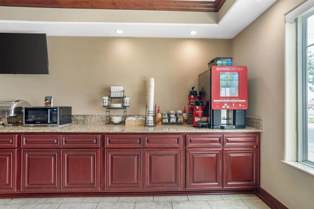 Best Western Plus Chalmette Hotel