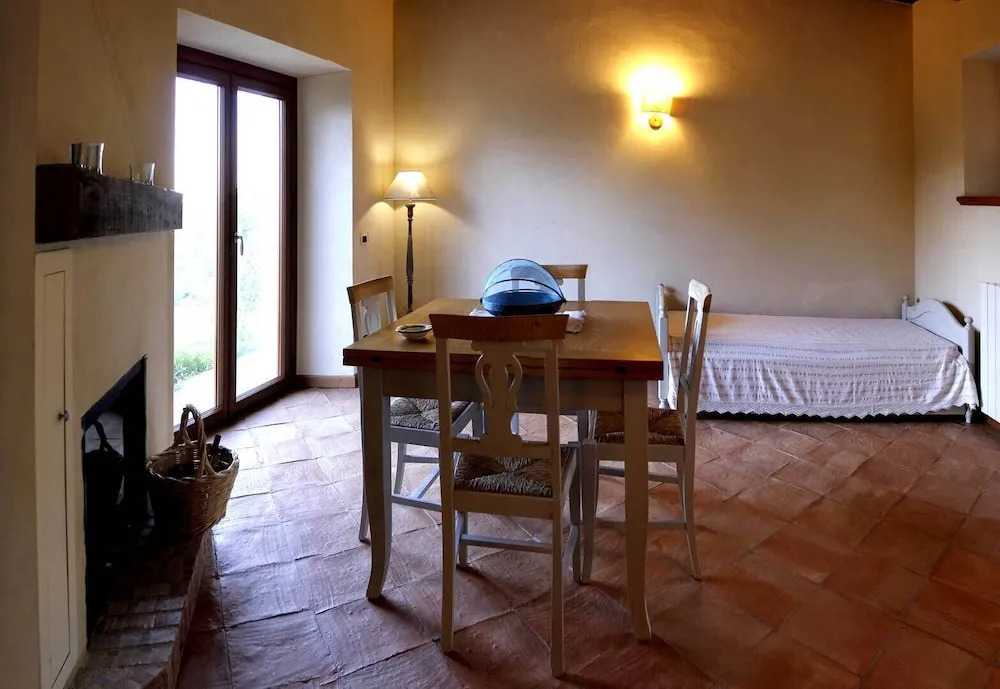 Agriturismo Borgo Serafino