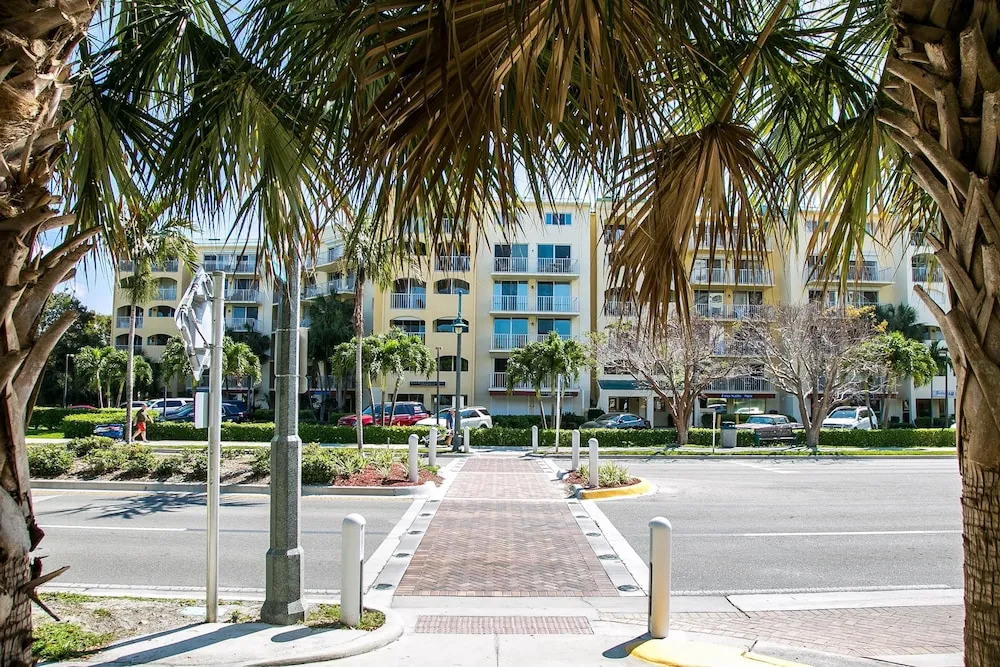San Marco Residences 405