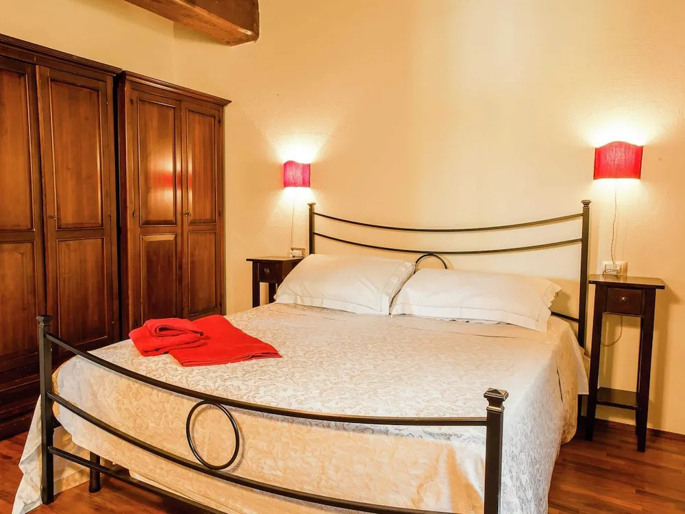 Inviting Cottage in Marsciano With Private Terrace