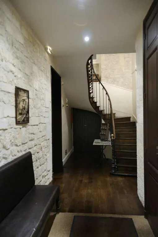 Hostellerie du Coq dOr