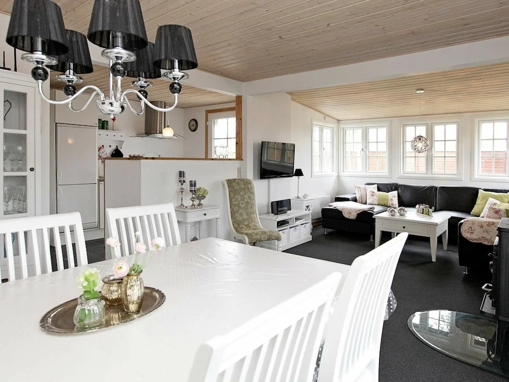 Luxurious Holiday Home in Hemmet With Private Whirlpool