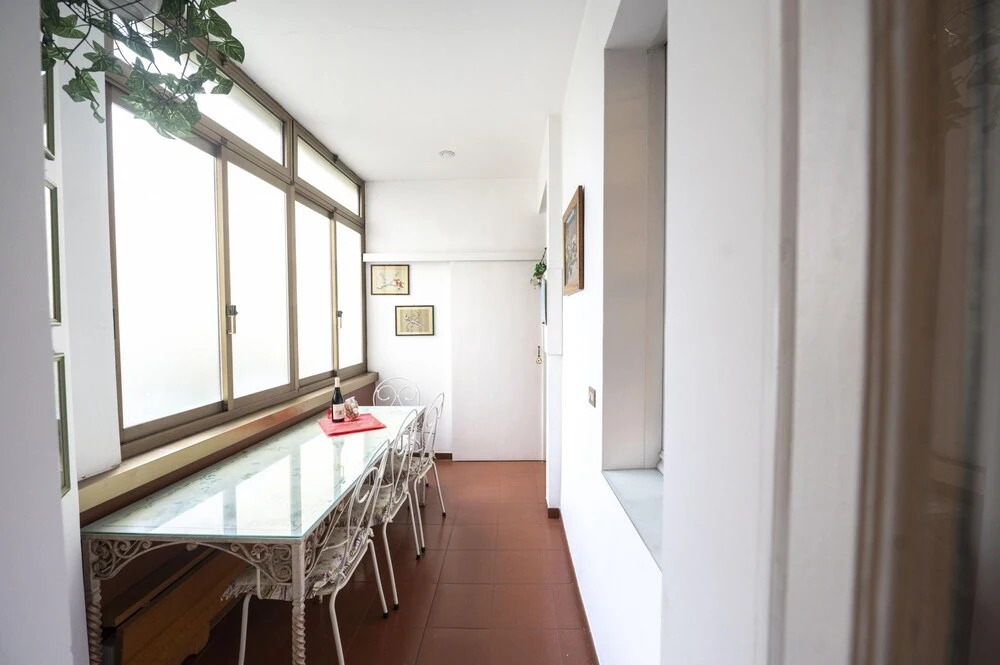 Trastevere 2 BR Cozy Apartment