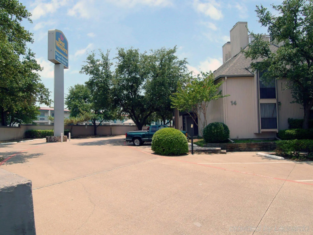 AmeriGold Suites