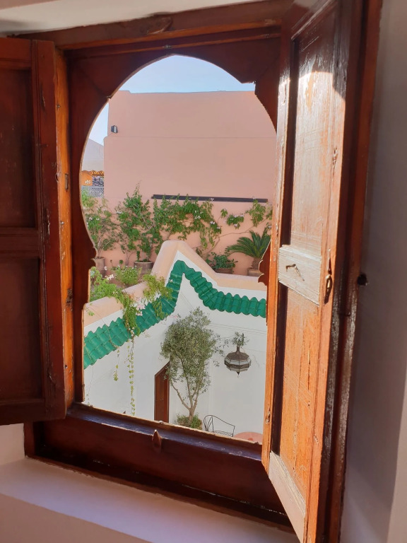 Dar Warda