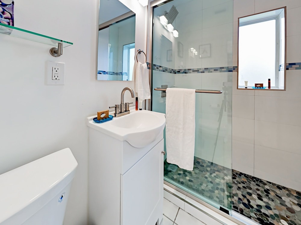 232 NW 23 Street Townhouse Entire House 4 Bedrooms 4 Bathrooms Townhou