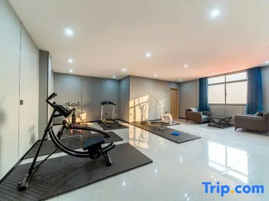 Xuwen Yunduo Smart Hotel (Jingang Avenue)