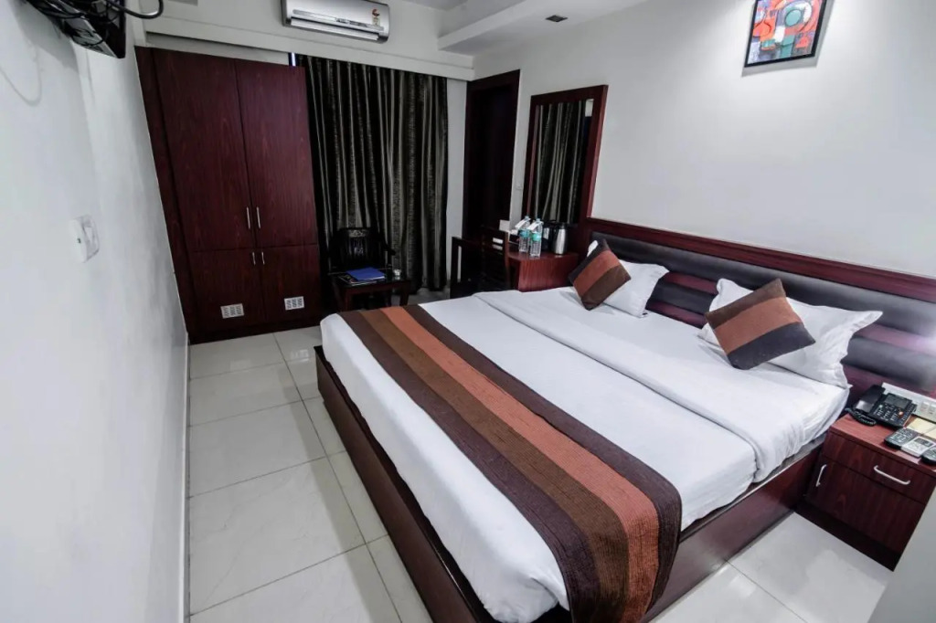 Hotel AVN Grand