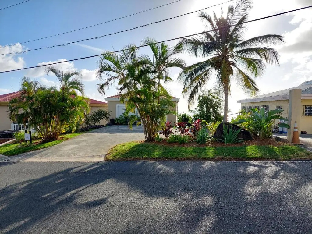Passion Fruit, Apartment for work or getaway