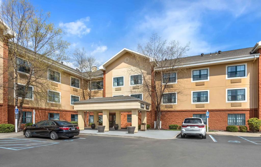 Extended Stay America Suites - Long Island - Melville